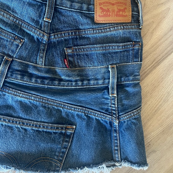 Levi's Blue Denim Mini Skirt - Picture 7 of 7